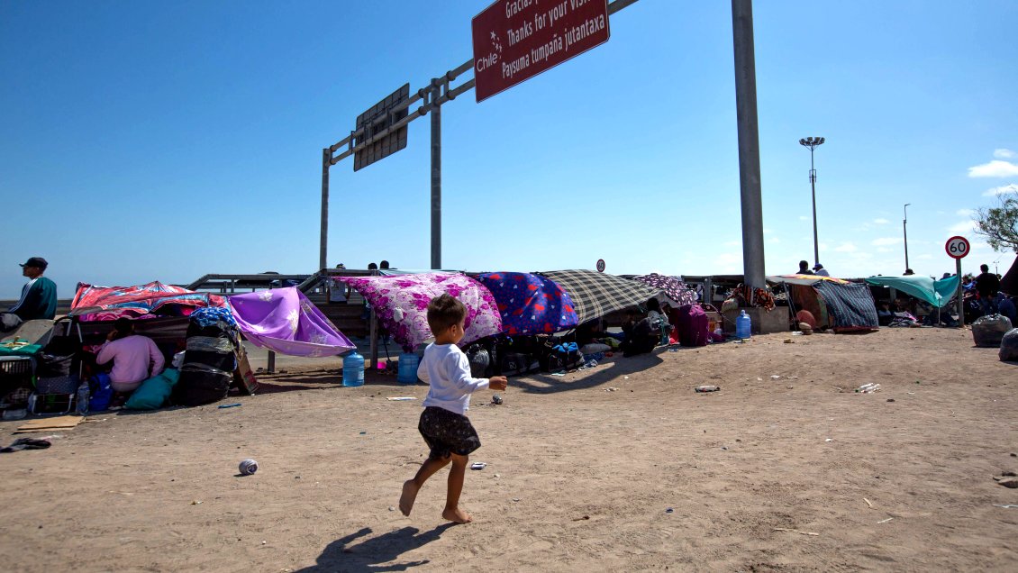Catastro judicial: Hay 34 niños migrantes varados en la Línea de la Concordia