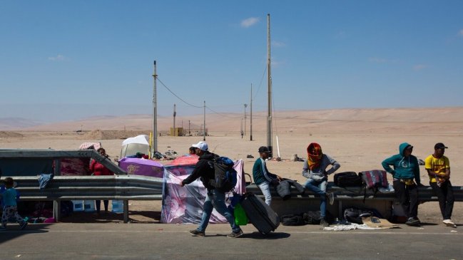 Gobierno descartó implementar un campamento en Arica y reforzará control policial y militar en la frontera