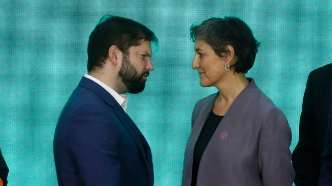 Presidente Boric respaldó gestión de ministra Aguilera en ley corta de isapres