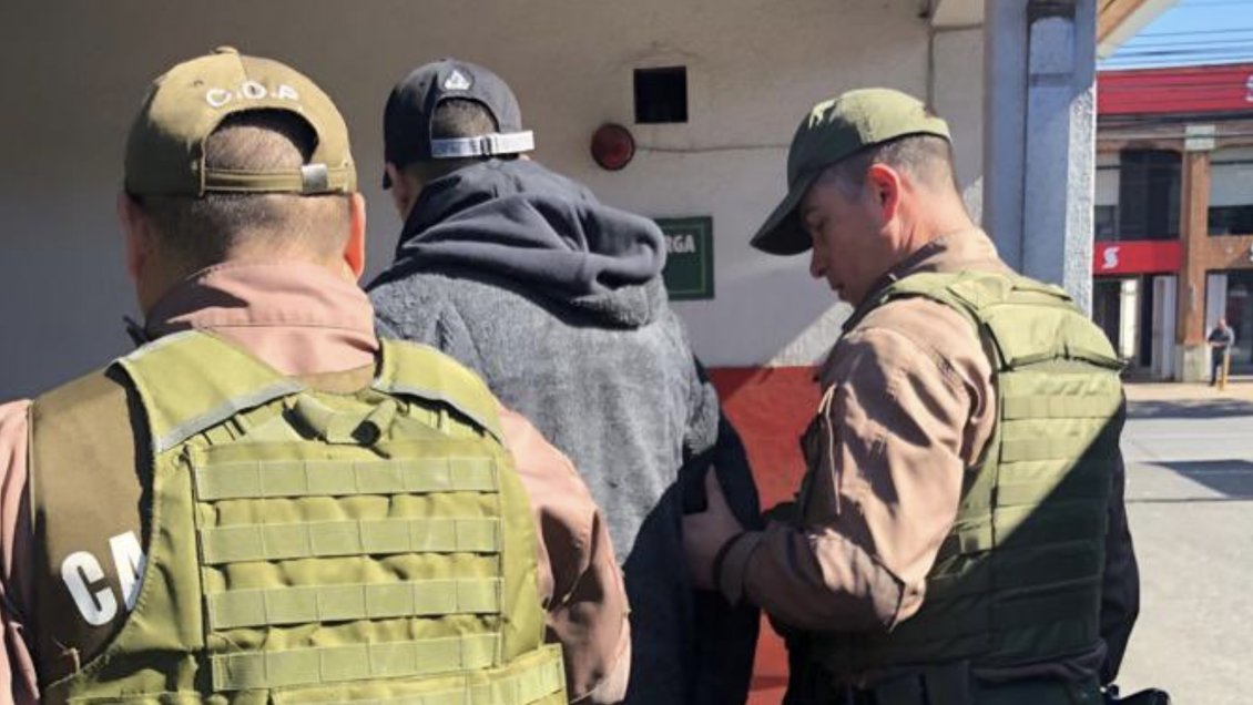 Carabineros detuvo a colectivero que estaba prófugo por tres delitos y conducía sin licencia en Rancagua