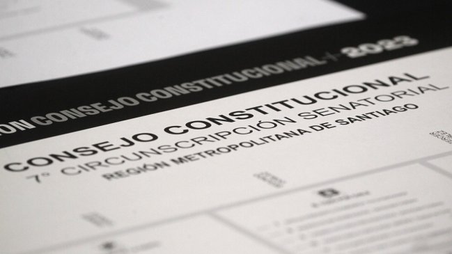 Consejo Constitucional: Oficialismo cierra campañas con esperanza, pero preocupado por la desinformación