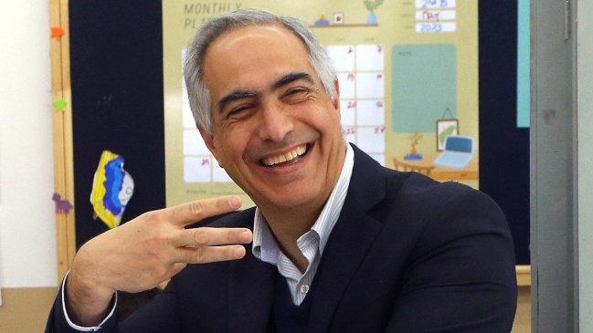 Chahuán reafirmó tesis plebiscitaria: 