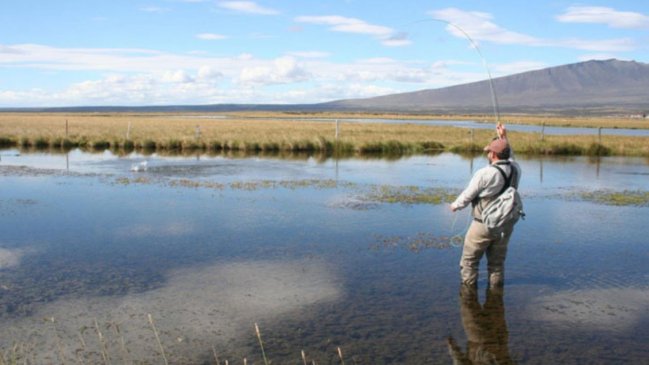 Cancillería envió nota a Argentina por eventual desvío de río internacional que afectó a estancieros magallánicos