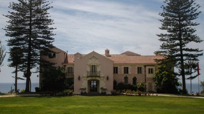 Gobierno y oficialismo se reunieron con el foco en la hoja de ruta tras mazazo electoral