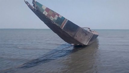   Tragedia en Nigeria: Naufragio deja 15 niños fallecidos y 25 desaparecidos 