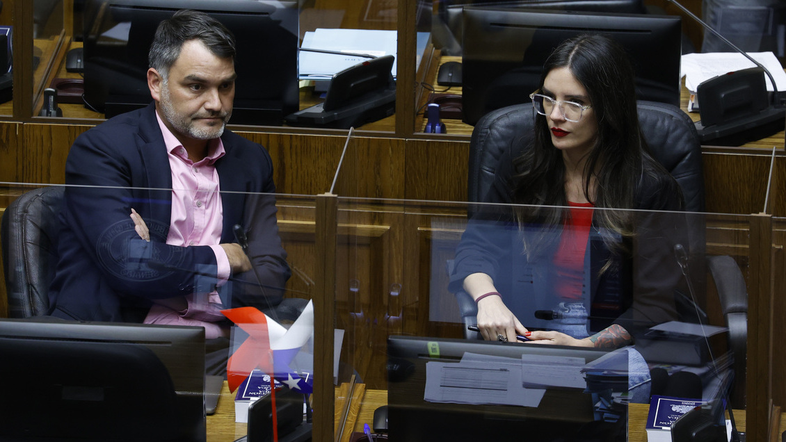 Timonel UDI llamó al Gobierno a 