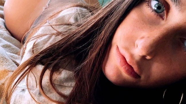 Modelo fue expulsada de OnlyFans tras grabar video con un seguidor: Era un menor de edad