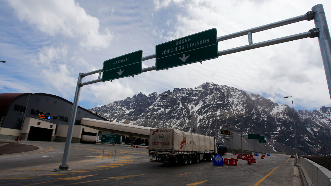 Cerca de 5.000 chilenos llegan por día a Mendoza para hacer compras en supermercados