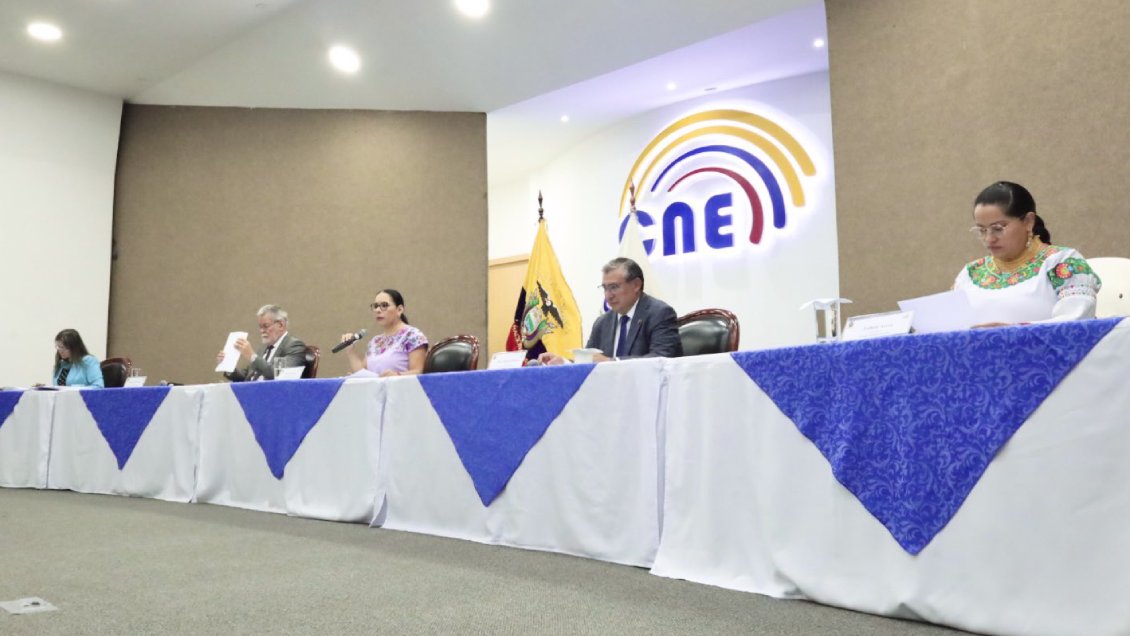 Consejo Electoral dio el puntapié inicial para los comicios anticipados en Ecuador