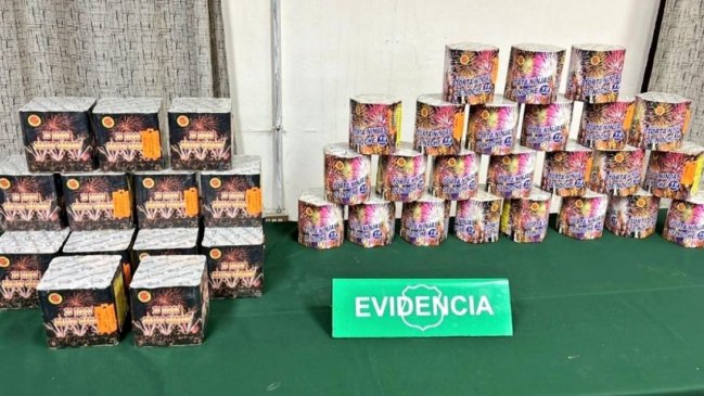 Carabineros incautó fuegos artificiales y cigarrillos de contrabando en Colchane