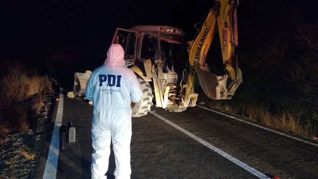 Joven fue hallado muerto con tres balazos en una retroexcavadora