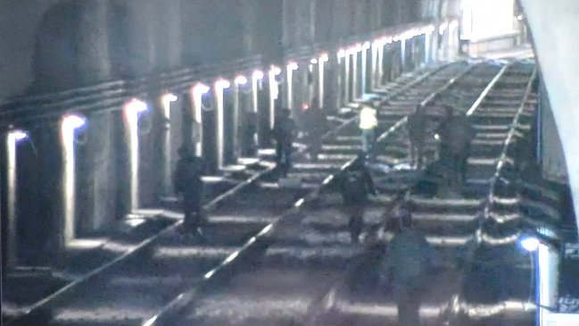 Huida de delincuentes complicó el servicio del Metro de Valparaíso