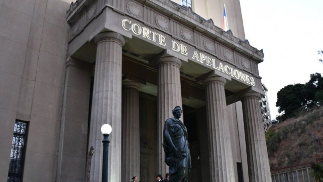 Justicia condenó a exsuboficiales de la Armada por secuestro y tortura de joven poblador del Cerro Los Placeres