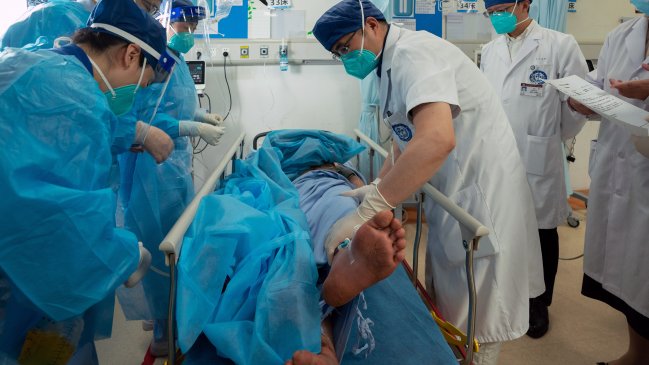 China financiará a estudiantes de medicina para clínicas en regiones menos desarrolladas