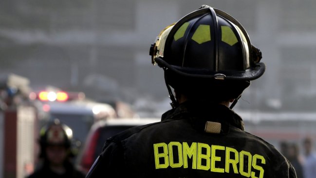 Incendio en Puente Alto dejó dos víctimas fatales