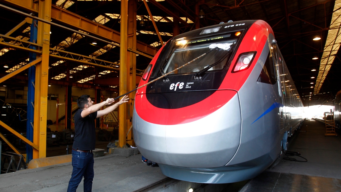 Cuenta Pública 2023: Anunciados tres nuevos servicios de trenes entre el Maule y Los Lagos