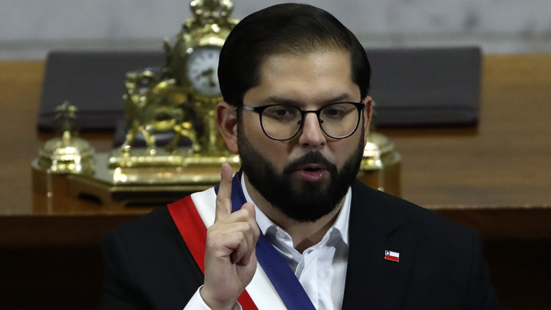 Gobierno vuelve a la carga con la reforma tributaria, condición para 