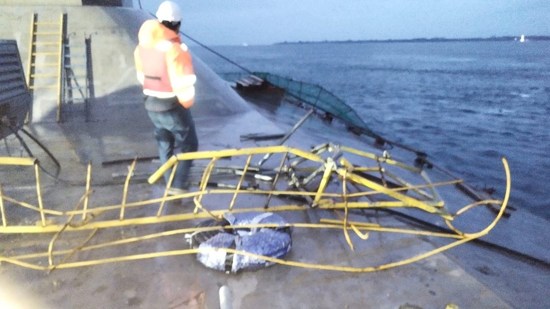 Puente Chacao: Piden mayor fiscalización tras caída de pasarela que unía pilares