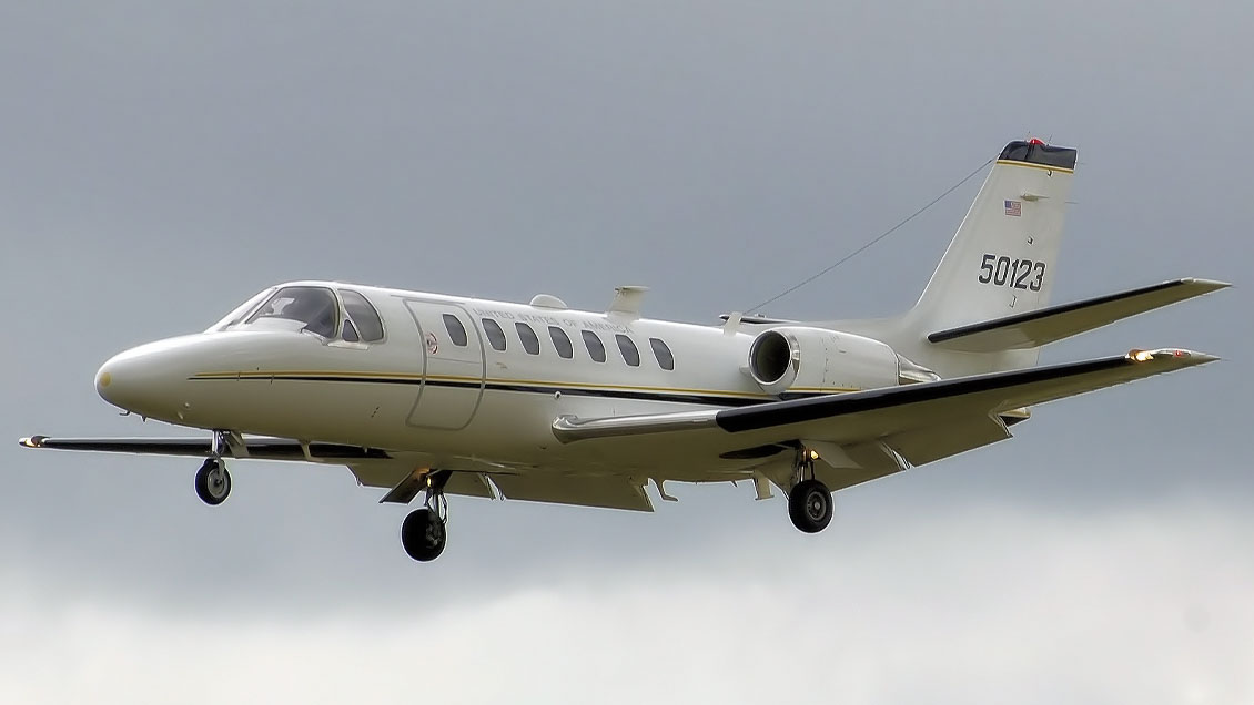 Cazas F-16 de EEUU interceptaron un avión que se estrelló cerca de Washington