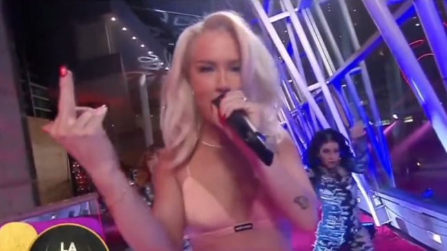 ¿Desaire a Vesta Lugg en los Premios Pulsar? Cantó pero la cortaron