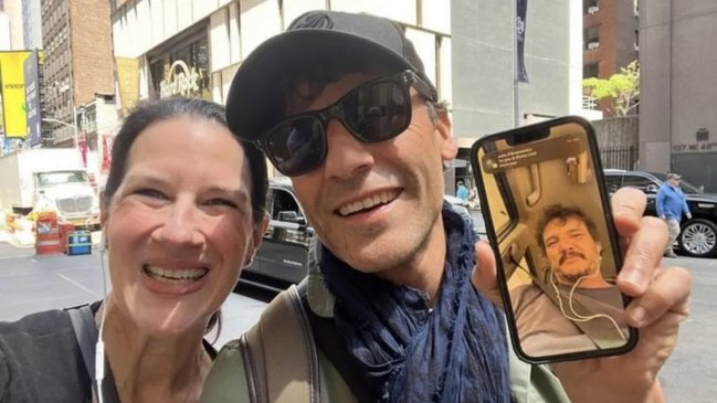 Suertuda mujer se encontró con Oscar Isaac mientras estaba en videollamada con Pedro Pascal