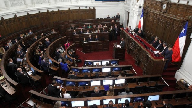 Oposición impone su mayoría y se queda con presidencias de comisiones del Consejo Constitucional