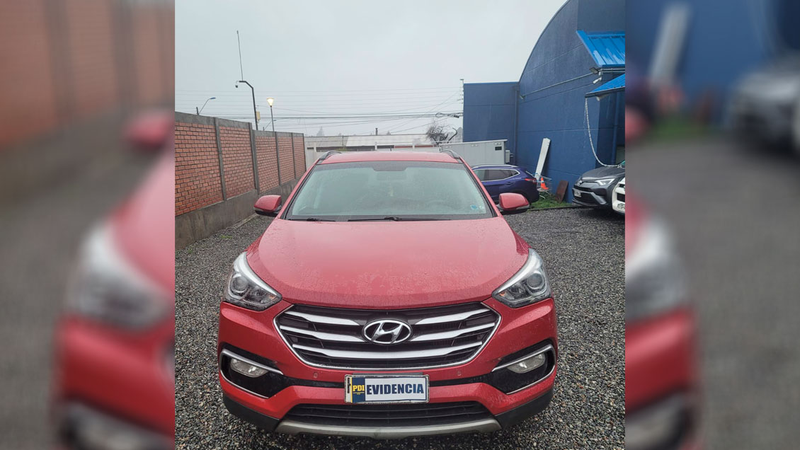 Gema Bueno fue detenida en Villarrica por conducir vehículo robado en Maipú