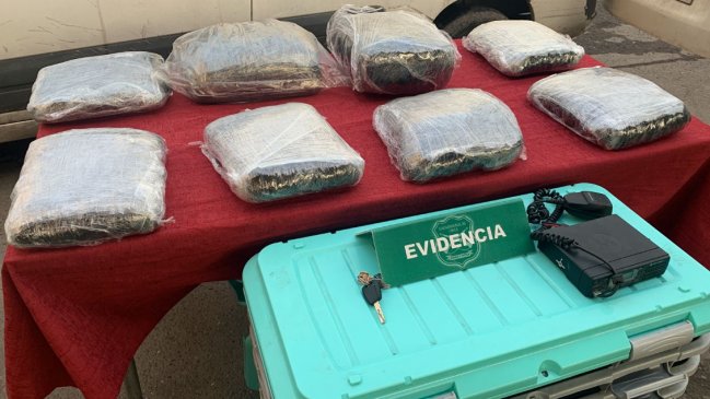 Carabineros detuvo a conductor que transportaba ocho kilos de marihuana en Cerrillos