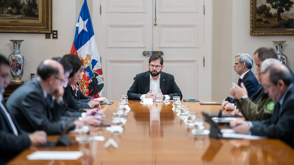 Tras atentados, Boric encabezó reunión de coordinación con todos los poderes del Estado