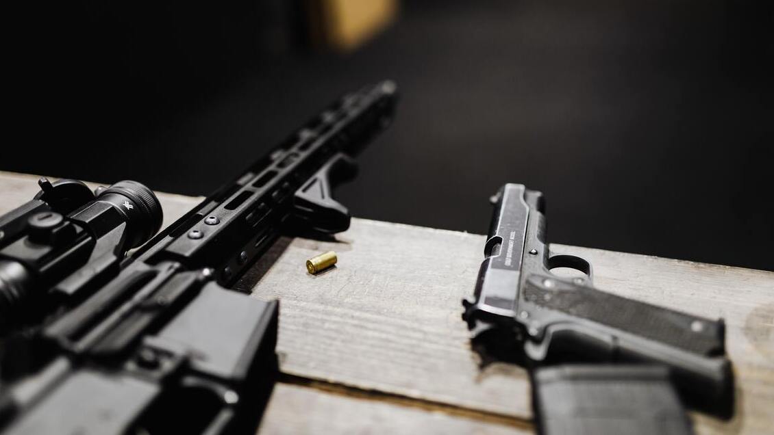 Biden reconoció que EEUU envía armas de fuego 