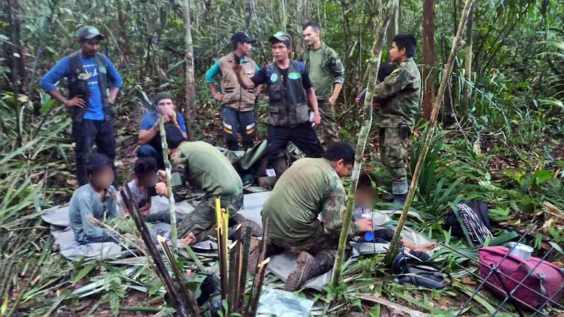 La salud de los cuatro niños rescatados en la selva de Colombia evoluciona 