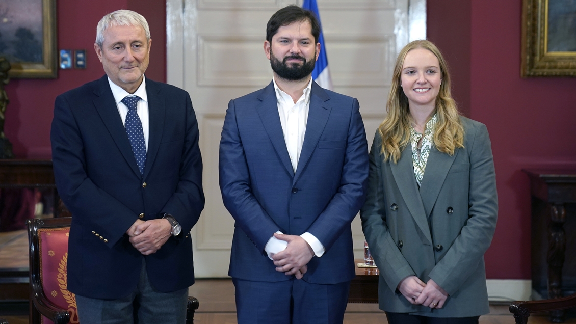Presidente Boric recibió a la mesa del Consejo Constitucional en La Moneda
