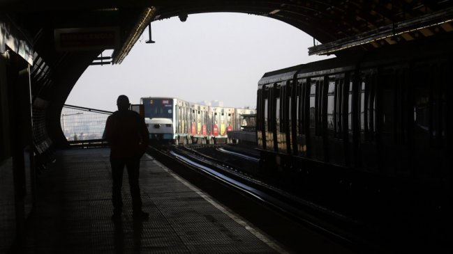 Metro restableció el servicio en la Línea 5