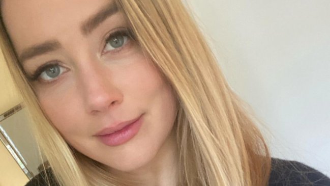 Capturan a Amber Heard en su primera alfombra roja tras perder juicio contra Johnny Depp