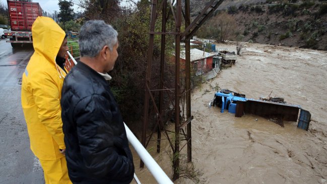 Aumentaron a seis las personas desaparecidas por el sistema frontal en la zona central