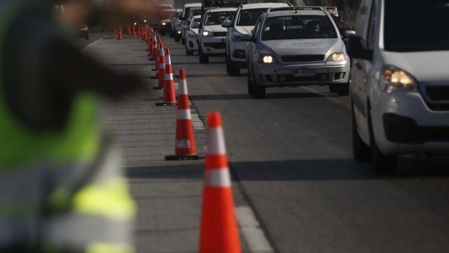 Un fallecido tras choque de bus con autos menores en la Ruta 5 Sur a la altura de Paine