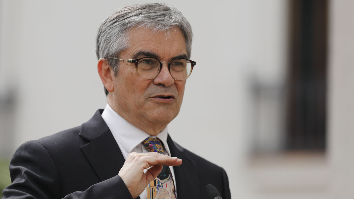 Ministro Marcel se mostró optimista sobre el avance de un nuevo pacto tributario