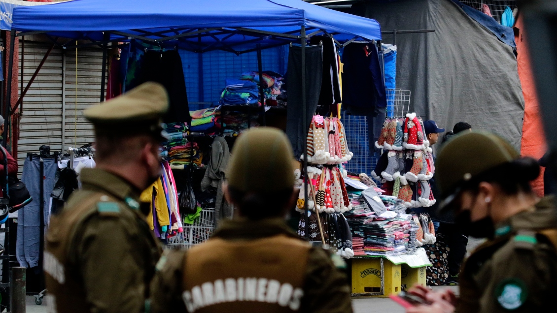 Volvieron los toldos azules al Barrio Meiggs