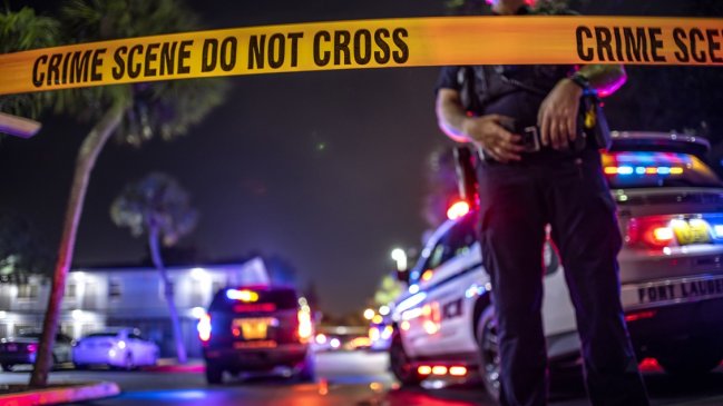  Sujeto en scooter disparó a varias personas en Nueva York: Un adulto mayor murió  