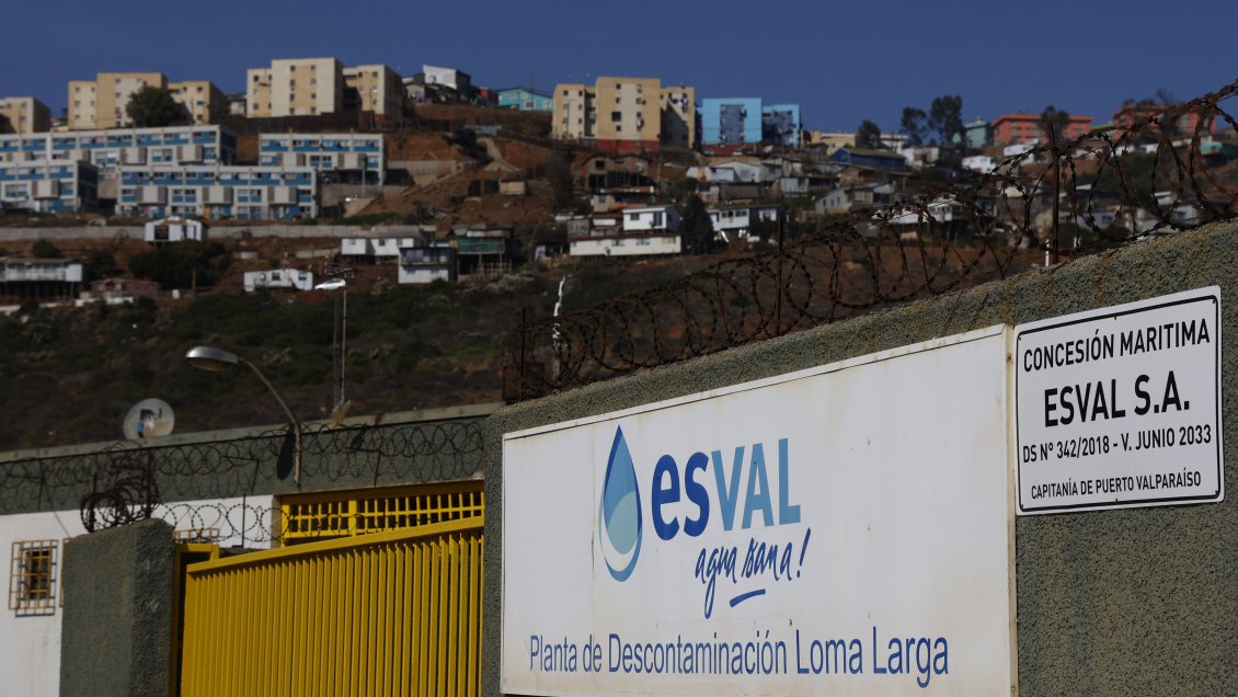 Seremi de Salud de Valparaíso abrió investigación contra Esval tras nueva rotura de colector de aguas servidas