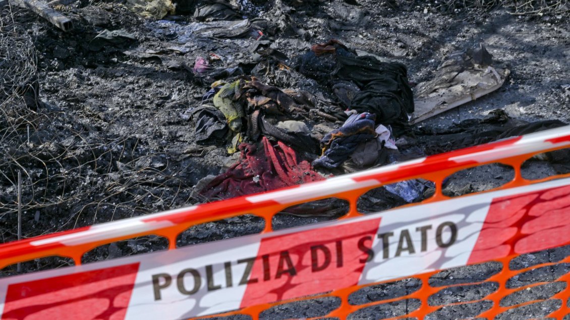Incendio destruyó por completo la recién inaugurada 