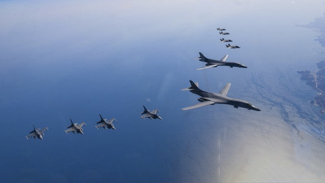 Corea del Sur, Japón y EEUU hacen ejercicio antimisiles en respuesta a las amenazas de Kim Jong-un