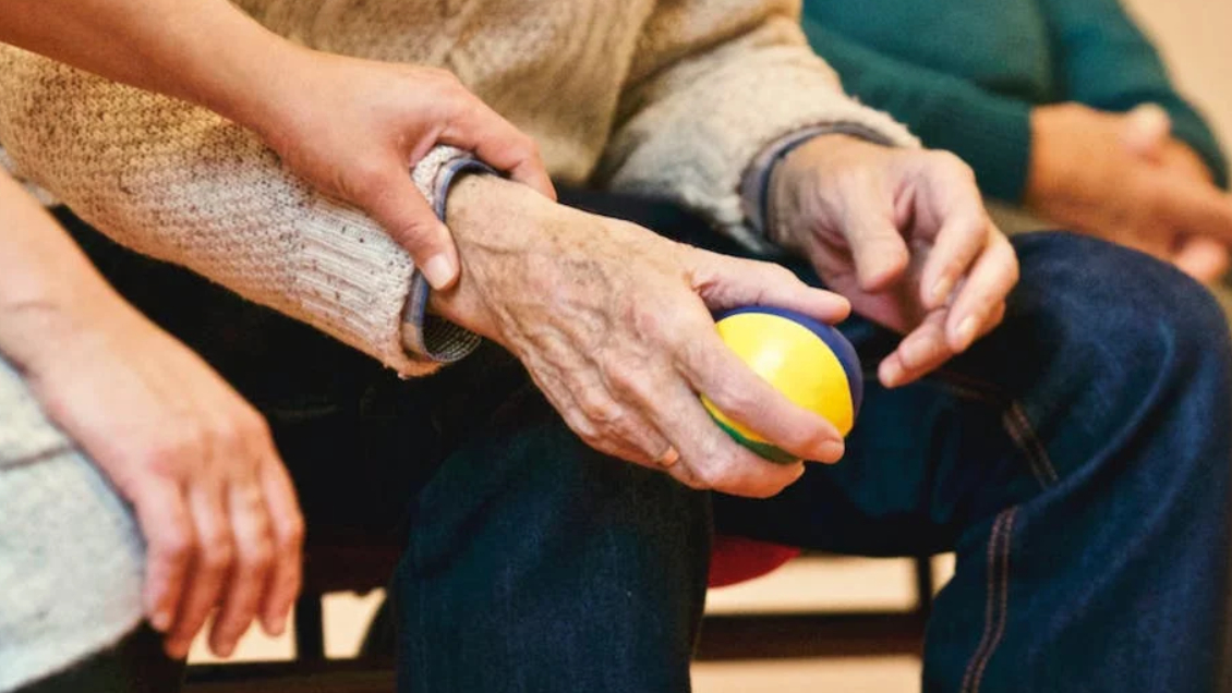 A prisión dos de los delincuentes que asaltaron a hombre de 99 años en Las Condes