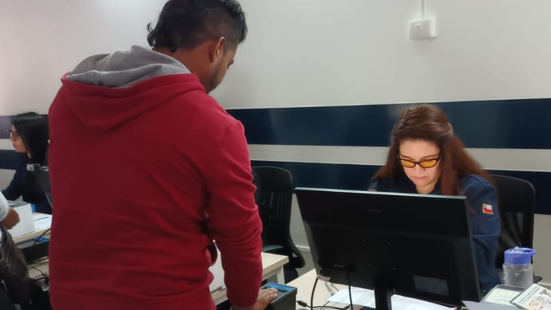 Llegó a Antofagasta el empadronamiento biométrico para migrantes en estado irregular