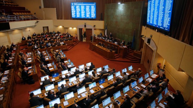 Oficialismo firmará nuevo acuerdo que da la presidencia de la Cámara a la DC