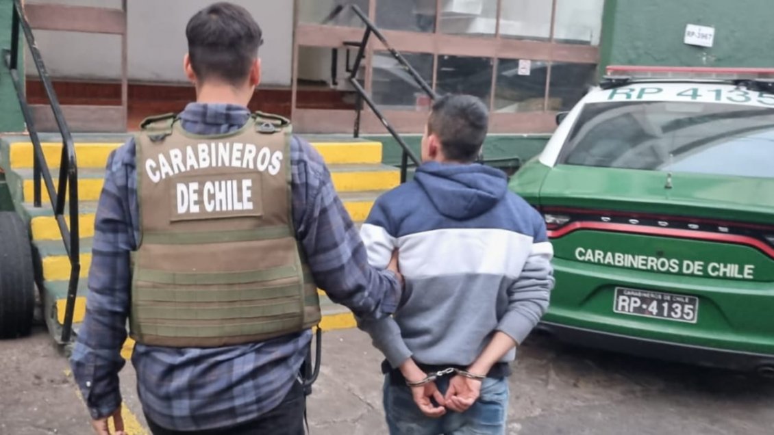 Conductor que trasladó a internas fugadas de la cárcel de Antofagasta quedó en prisión preventiva