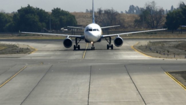 Carabineros frustró asalto a mano armada en interior del Aeropuerto de Santiago: hay dos detenidos