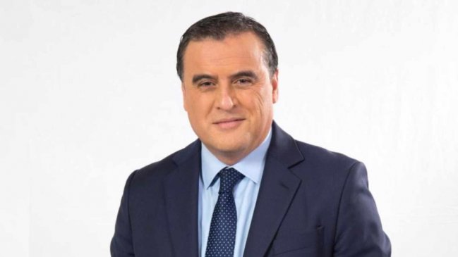 Ramón Ulloa sufre robo de su auto al exterior de cine en La Reina