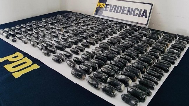 Crudo récord: Hombre llevaba 221 ovoides de droga en el sistema digestivo