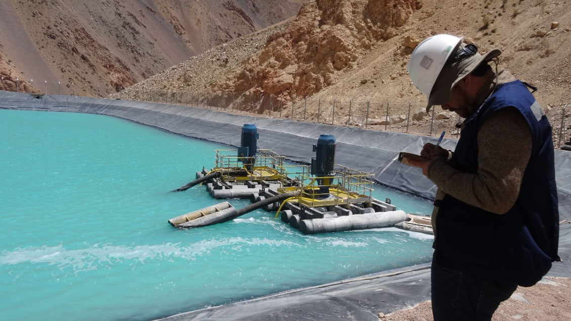 Superintendencia multó con 7.500 millones a minera Caserones por incumplimientos ambientales